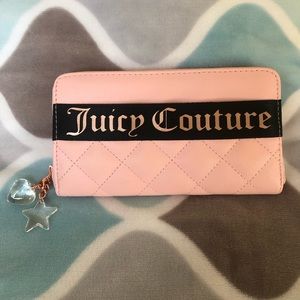 Juicy Couture Pink Quilted Wallet 💗